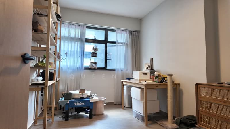 622B Tampines Avenue 12, 622B Tampines Avenue 12, 3 Bedrooms, 1,216 sqft, HDB Flat For Sale, by Queen Sie, 500207083 - Study - PropertyGuru.com.sg