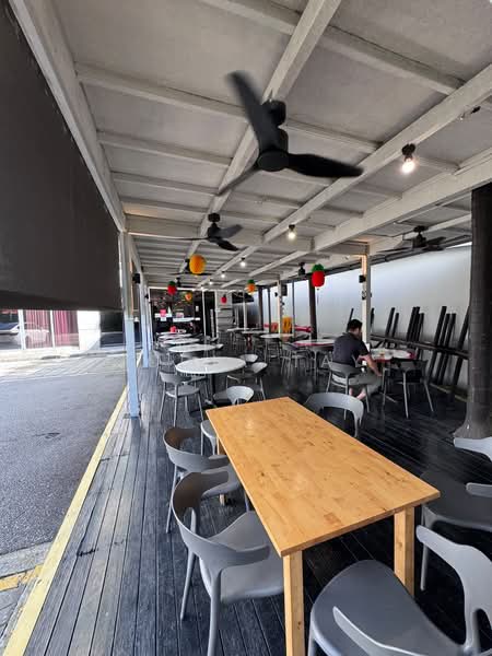 E-Centre @ Redhill, 3791 Jalan Bukit Merah, 2,326 sqft, Light Industrial (B1) For Sale, by Jodia Tay, 500207087 - Exterior - CommercialGuru.com.sg