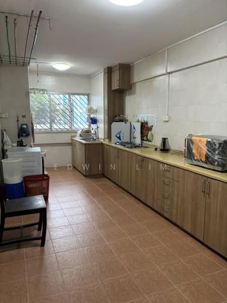282 Tampines Street 22, 282 Tampines Street 22, 2 Bedrooms, 796 sqft, HDB Flat For Sale, by Edwin Lim, 500207092 - Kitchen - PropertyGuru.com.sg