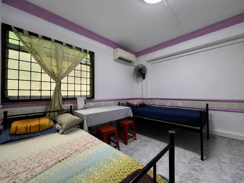 643 Jurong West Street 61, 643 Jurong West Street 61, 4 Bedrooms, 969 sqft, HDB Flat For Sale, by Jonathan Tan, 500207095 - Bedroom - PropertyGuru.com.sg