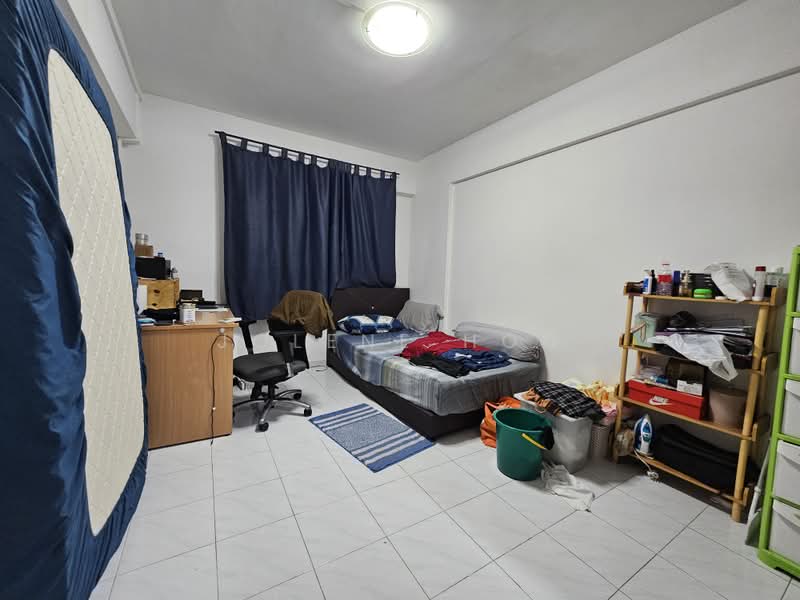 Blk 234 Yishun street 21, , 4 Bedrooms, 1,442 sqft, HDB Flat For Rent, by Jolene Hoo, 500207118 - Bedroom - PropertyGuru.com.sg