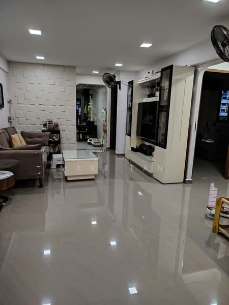 26 Teck Whye Lane, 26 Teck Whye Lane, 3 Bedrooms, 1,065 sqft, HDB Flat For Sale, by Mark Tan, 500207131 - Living Room - PropertyGuru.com.sg