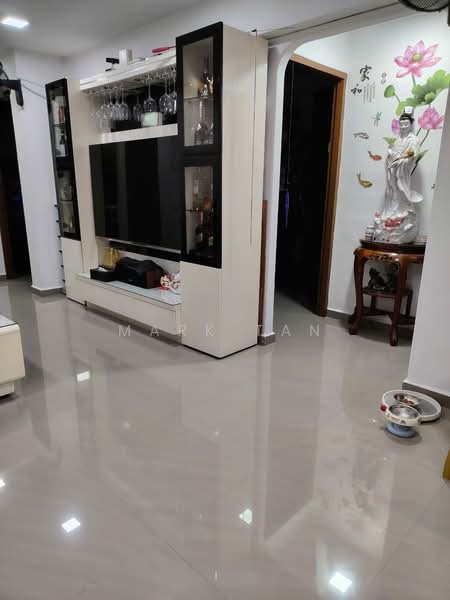 26 Teck Whye Lane, 26 Teck Whye Lane, 3 Bedrooms, 1,065 sqft, HDB Flat For Sale, by Mark Tan, 500207131 - Living Room - PropertyGuru.com.sg