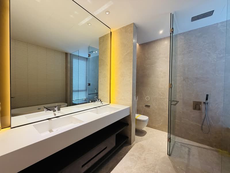 Leedon Residence, 8 Leedon Heights, 4 Bedrooms, 3,767 sqft, Condominium For Sale, by Jassy Ho, 500207166 - Bathroom - PropertyGuru.com.sg