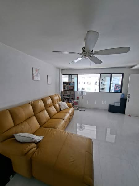 63 Marine Drive, 63 Marine Drive, 3 Bedrooms, 936 sqft, HDB Flat For Sale, by Dennis Lim, 500207174 - Living Room - PropertyGuru.com.sg