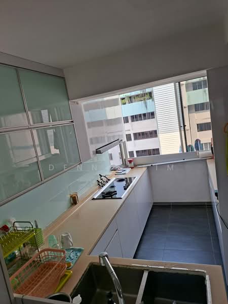 63 Marine Drive, 63 Marine Drive, 3 Bedrooms, 936 sqft, HDB Flat For Sale, by Dennis Lim, 500207174 - Kitchen - PropertyGuru.com.sg