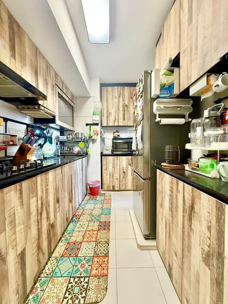 93 Dawson Road, 93 Dawson Road, 3 Bedrooms, 1,044 sqft, HDB Flat For Sale, by CHERMAINE Koh Lay Cheng, 500207175 - Kitchen - PropertyGuru.com.sg