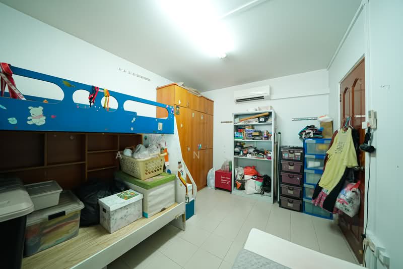 110 Teck Whye Lane, 110 Teck Whye Lane, 2 Bedrooms, 786 sqft, HDB Flat For Sale, by Aaron Goh, 500207176 - Bedroom - PropertyGuru.com.sg