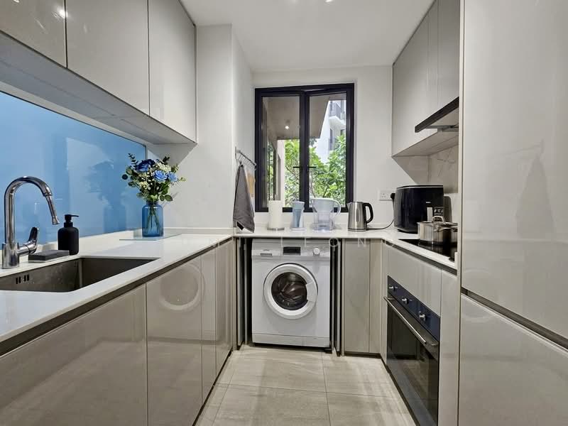 Parc Esta, 822 Sims Avenue, 3 Bedrooms, 840 sqft, Condominium For Sale, by Yumi Leong, 500207183 - Kitchen - PropertyGuru.com.sg