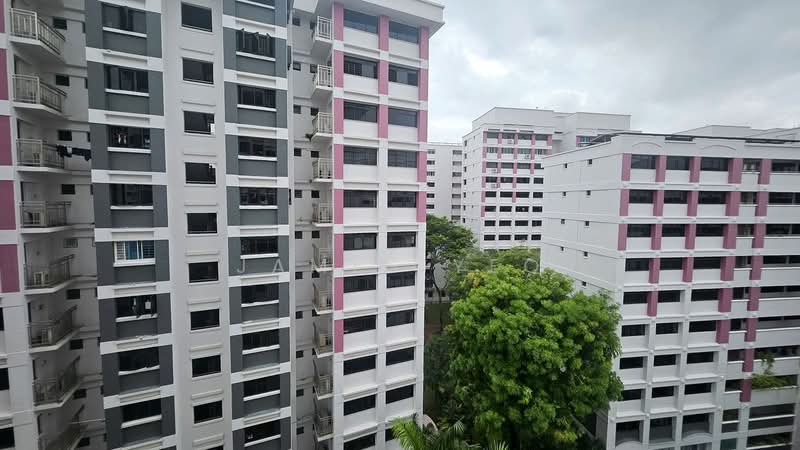 944 Hougang Street 92, 944 Hougang Street 92, 3 Bedrooms, 1,291 sqft, HDB Flat For Sale, by James Yeo, 500207184 - Exterior - PropertyGuru.com.sg