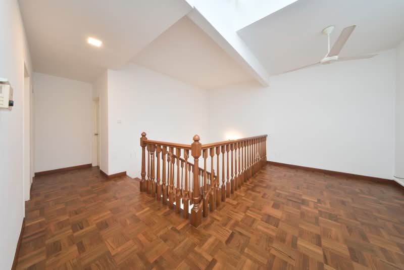 Shelford Mansions, 27 Shelford Road, 5 Bedrooms, 3,100 sqft, Apartment For Rent, by Sheryl Han, 500207185 - 2nd Floor Family Area - PropertyGuru.com.sg