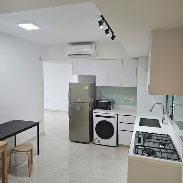 Eight Riversuites, 2 Whampoa East, 3 Bedrooms, 936 sqft, Condominium For Rent, by Ng Han Xian Kevin, 500207191 - Kitchen - PropertyGuru.com.sg