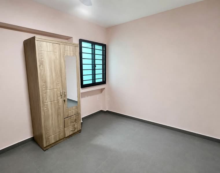 688 Jurong West Central 1, 688 Jurong West Central 1, Room Rental, 126 sqft, HDB Flat For Rent, by James Yeo, 500207194 - Bedroom - PropertyGuru.com.sg