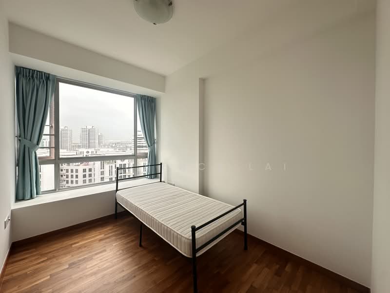 Caspian, 54 Lakeside Drive, 3 Bedrooms, 1,001 sqft, Condominium For Sale, by Florence Lai, 500207202 - Bedroom - PropertyGuru.com.sg