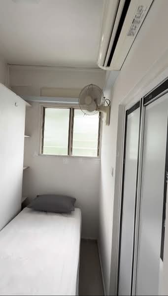 Cheap Bedroom near Sixth Ave MRT, Eng Neo Ave, Room Rental, 50 sqft, Apartment For Rent, by Alan Tsui 徐先生, 500207205 - Bedroom - PropertyGuru.com.sg