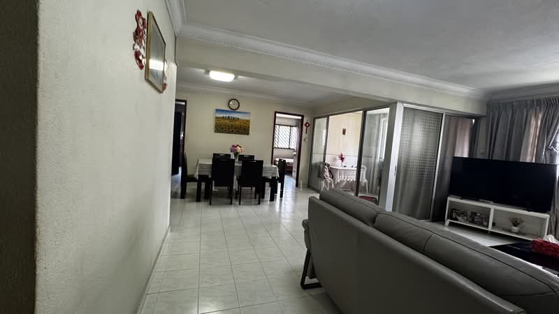 190 Bishan Street 13, 190 Bishan Street 13, 3 Bedrooms, 1,302 sqft, HDB Flat For Sale, by Li Lin, 500207210 - Living Room - PropertyGuru.com.sg