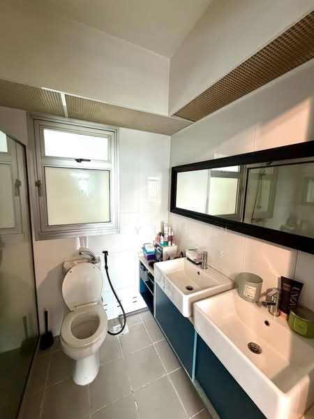 421B Northshore Drive, 421B Northshore Drive, 3 Bedrooms, 1,001 sqft, HDB Flat For Sale, by Jaryl Lin, 500207218 - Bathroom - PropertyGuru.com.sg