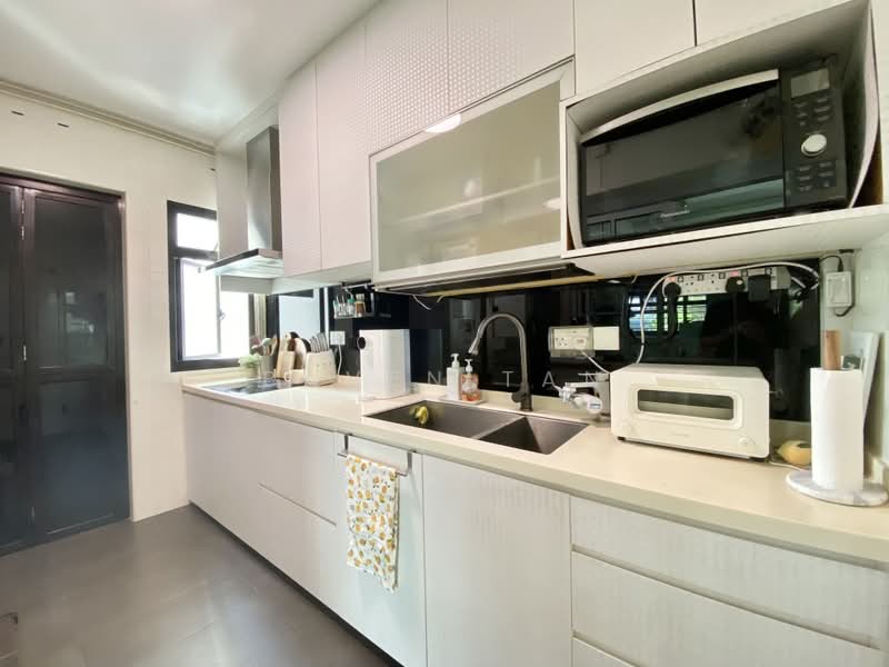 220A Bedok Central, 220A Bedok Central, 3 Bedrooms, 1,044 sqft, HDB Flat For Sale, by Baven Tan, 500207225 - PropertyGuru.com.sg