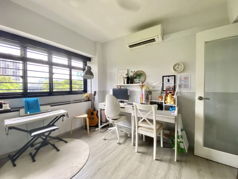 220A Bedok Central, 220A Bedok Central, 3 Bedrooms, 1,044 sqft, HDB Flat For Sale, by Baven Tan, 500207225 - Study - PropertyGuru.com.sg