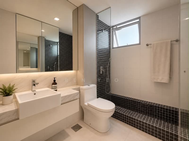 Ferraria Park Condo, 12 Flora Drive, 3 Bedrooms, 1,324 sqft, Condominium For Rent, by Ben Yeo, 500207235 - Bathroom - PropertyGuru.com.sg