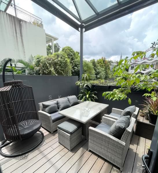Dyson Road, Dyson road, 5 Bedrooms, 4,633 sqft, Semi-Detached House For Sale, by Sky Lai, 500207240 - Patio - PropertyGuru.com.sg