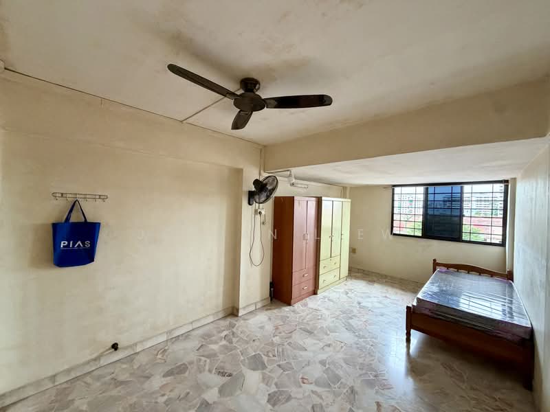 107 Yishun Ring Road, 107 Yishun Ring Road, Room Rental, 200 sqft, HDB Flat For Rent, by Jordan Liew, 500207241 - Bedroom - PropertyGuru.com.sg
