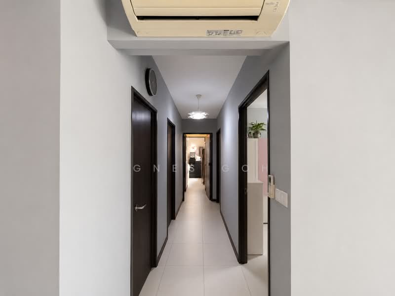 170A Punggol Field, 170A Punggol Field, 3 Bedrooms, 990 sqft, HDB Flat For Sale, by Agnes Goh, 500207244 - Corridor - PropertyGuru.com.sg