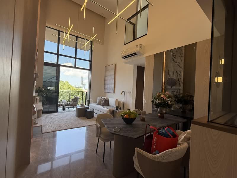 Terra Hill, 18 Yew Siang Road, Buona Vista / West Coast / Clementi New Town, 4 Bedrooms, 1,830 sqft, Condominium For Sale, by Linda Zhang, 500207246 - Living Room - PropertyGuru.com.sg