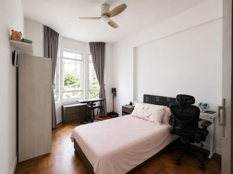 Hillington Green, 45 Hillview Avenue, 3 Bedrooms, 1,356 sqft, Condominium For Sale, by Kesinee Kess, 500207254 - Bedroom - PropertyGuru.com.sg