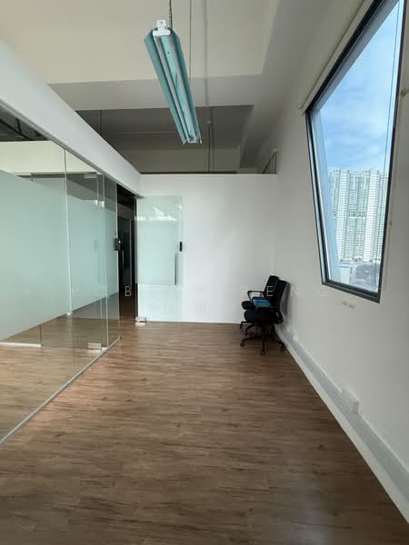 CT Hub, 2 Kallang Avenue, 100 sqft, Light Industrial (B1) For Rent, by Robert Peng 彭润标, 500207255 - Interior - CommercialGuru.com.sg