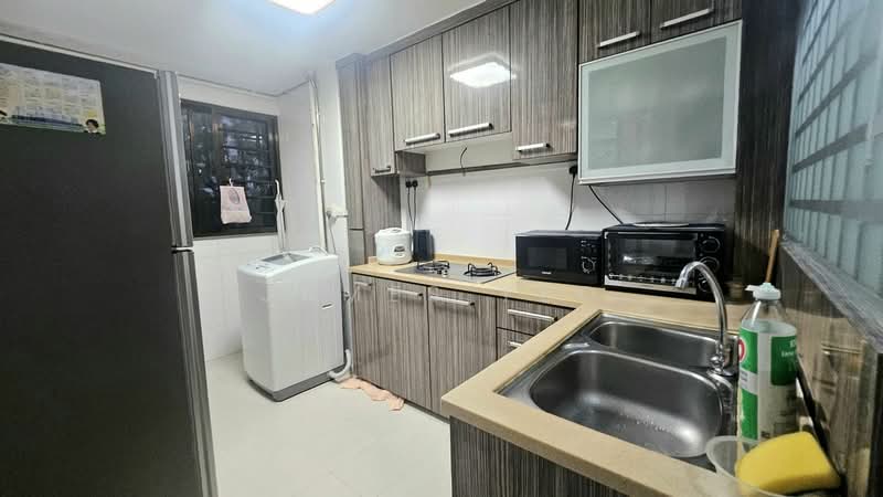 91 Paya Lebar Way, 91 Paya Lebar Way, 2 Bedrooms, 721 sqft, HDB Flat For Sale, by James Yeo, 500207258 - Kitchen - PropertyGuru.com.sg