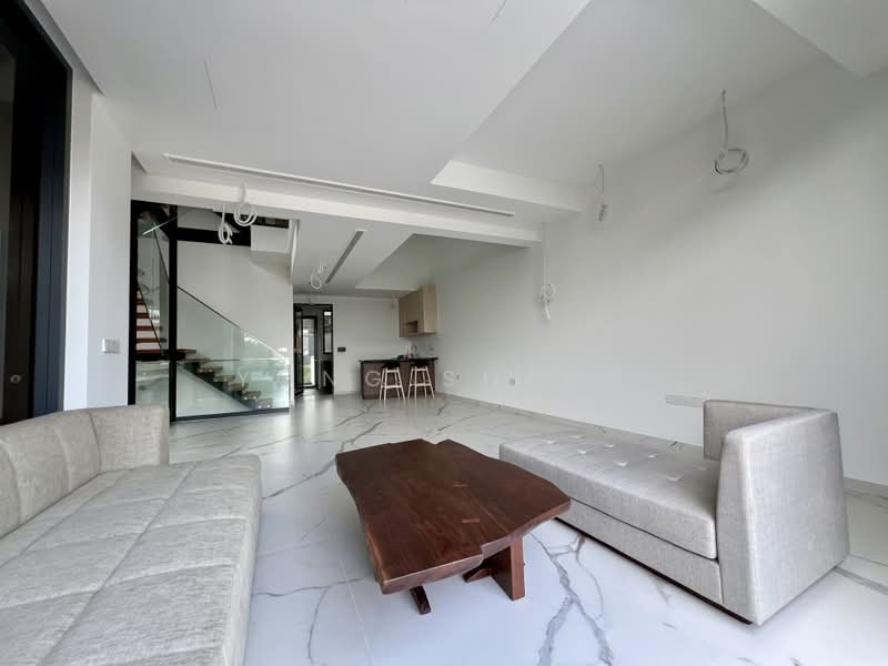 Neram Road, Neram Road, 5 Bedrooms, 5,380 sqft, Terraced House For Sale, by Yong Sheng, 500207262 - Living Room - PropertyGuru.com.sg