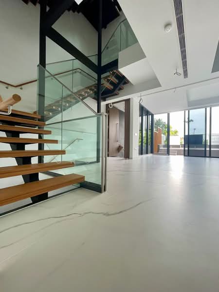 Neram Road, Neram Road, 5 Bedrooms, 5,380 sqft, Terraced House For Sale, by Yong Sheng, 500207262 - Interior - PropertyGuru.com.sg