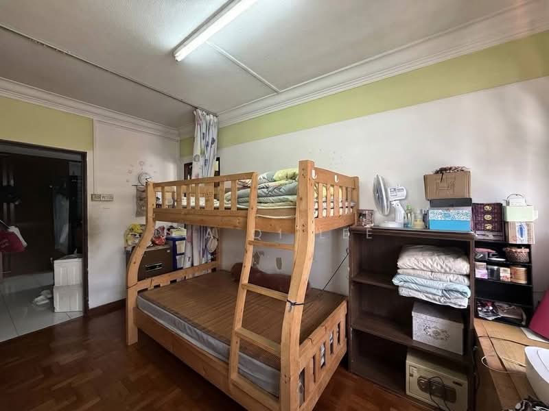 826 Woodlands Street 81, 826 Woodlands Street 81, 5 Bedrooms, 1,410 sqft, HDB Flat For Sale, by Jia Qi Lee, 500207267 - Bedroom - PropertyGuru.com.sg