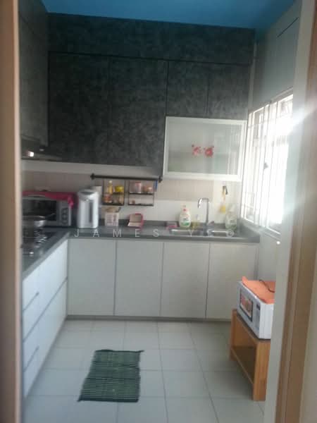 275D Compassvale Link, 275D Compassvale Link, 3 Bedrooms, 969 sqft, HDB Flat For Sale, by James Yeo, 500207272 - Kitchen - PropertyGuru.com.sg