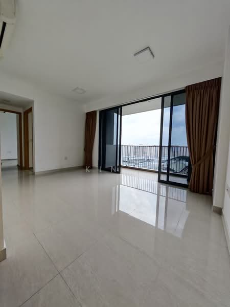La Fiesta, 58 Sengkang Square, 2 Bedrooms, 753 sqft, Condominium For Rent, by Kin ,, 500207275 - Living Room - PropertyGuru.com.sg