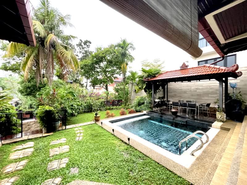 Wide Frontage Detached Bungalow with Pool & Italian Kitchen, , 6 Bedrooms, 4,305 sqft, Bungalow House For Sale, by YAN GOH, 500207278 - Garden - PropertyGuru.com.sg