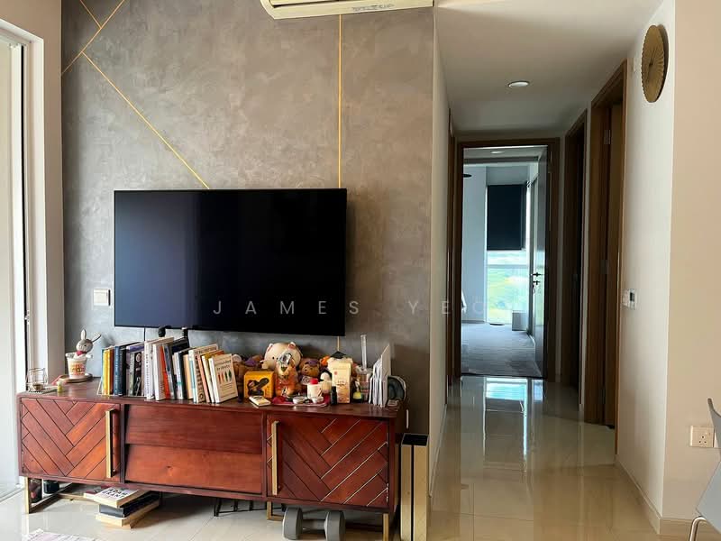 High Park Residences, 31 Fernvale Road, 3 Bedrooms, 872 sqft, Condominium For Sale, by James Yeo, 500207291 - Living Room - PropertyGuru.com.sg