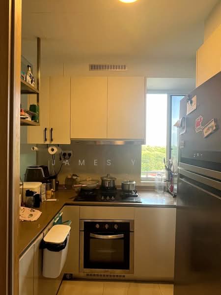 High Park Residences, 31 Fernvale Road, 3 Bedrooms, 872 sqft, Condominium For Sale, by James Yeo, 500207291 - Kitchen - PropertyGuru.com.sg