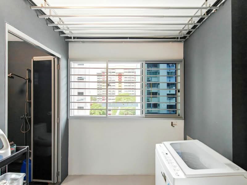 239 Serangoon Avenue 2, 239 Serangoon Avenue 2, 3 Bedrooms, 904 sqft, HDB Flat For Sale, by James Yeo, 500207293 - Interior - PropertyGuru.com.sg
