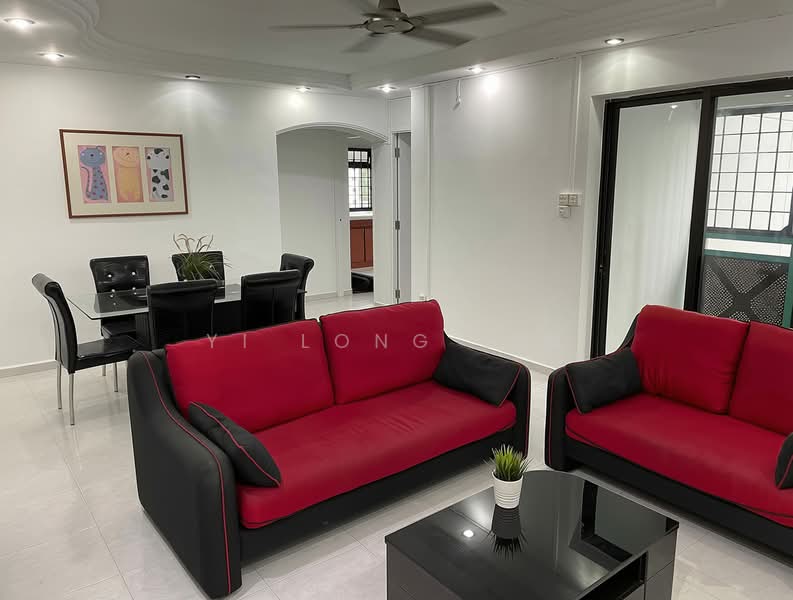 604 Senja Road, 604 Senja Road, 3 Bedrooms, 1,065 sqft, HDB Flat For Rent, by Yi Long Lim, 500207308 - Living Room - PropertyGuru.com.sg