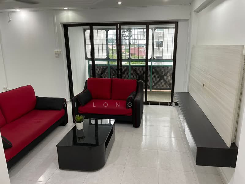 604 Senja Road, 604 Senja Road, 3 Bedrooms, 1,065 sqft, HDB Flat For Rent, by Yi Long Lim, 500207308 - Living Room + BALCONY - PropertyGuru.com.sg
