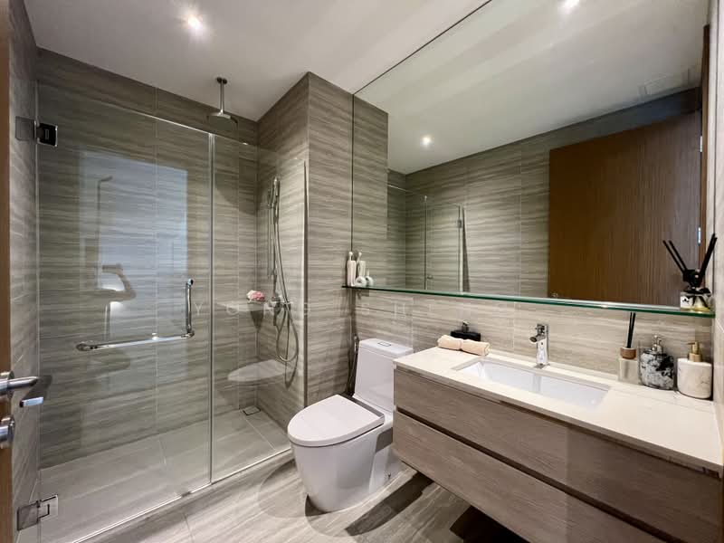 Alana, Sunrise Terrace, 4 Bedrooms, 3,358 sqft, Terraced House For Sale, by Yong Sheng, 500207309 - Bathroom - PropertyGuru.com.sg
