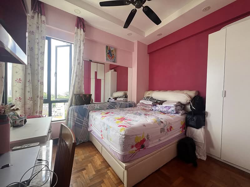 Regent Heights, 50 Bukit Batok East Avenue 5, 3 Bedrooms, 1,173 sqft, Condominium For Rent, by Tan Jin Yi, 500207314 - Bedroom - PropertyGuru.com.sg