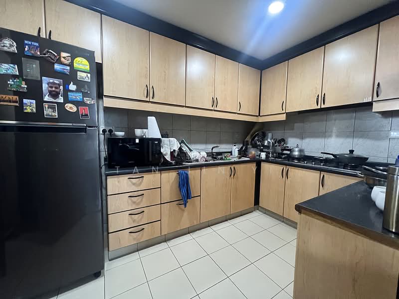 Regent Heights, 50 Bukit Batok East Avenue 5, 3 Bedrooms, 1,173 sqft, Condominium For Rent, by Tan Jin Yi, 500207314 - Kitchen - PropertyGuru.com.sg