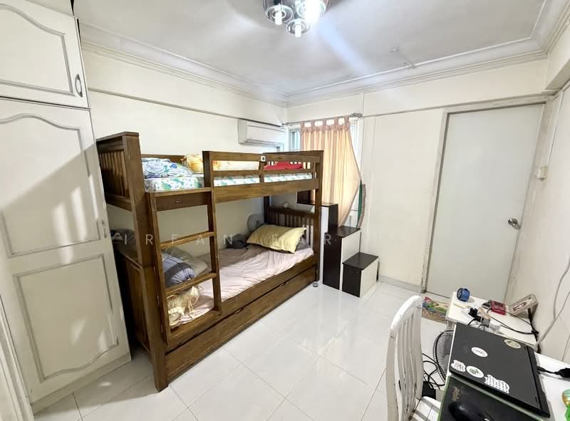 180 Ang Mo Kio Avenue 5, 180 Ang Mo Kio Avenue 5, 2 Bedrooms, 731 sqft, HDB Flat For Sale, by Irfan Farihin, 500207316 - Bedroom - PropertyGuru.com.sg