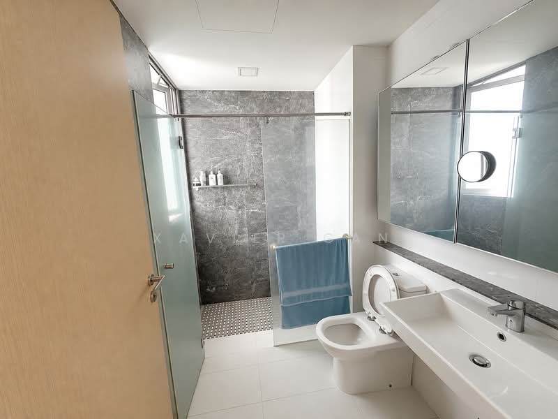Eight Courtyards, 2 Canberra Drive, 3 Bedrooms, 1,399 sqft, Condominium For Sale, by Xavier Gan, 500207324 - Bathroom - PropertyGuru.com.sg