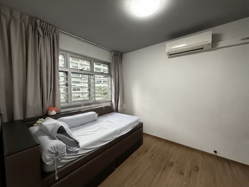 292C Bukit Batok East Avenue 6, 292C Bukit Batok East Avenue 6, 3 Bedrooms, 1,001 sqft, HDB Flat For Sale, by Felix Ng, 500207325 - Bedroom 2 - PropertyGuru.com.sg