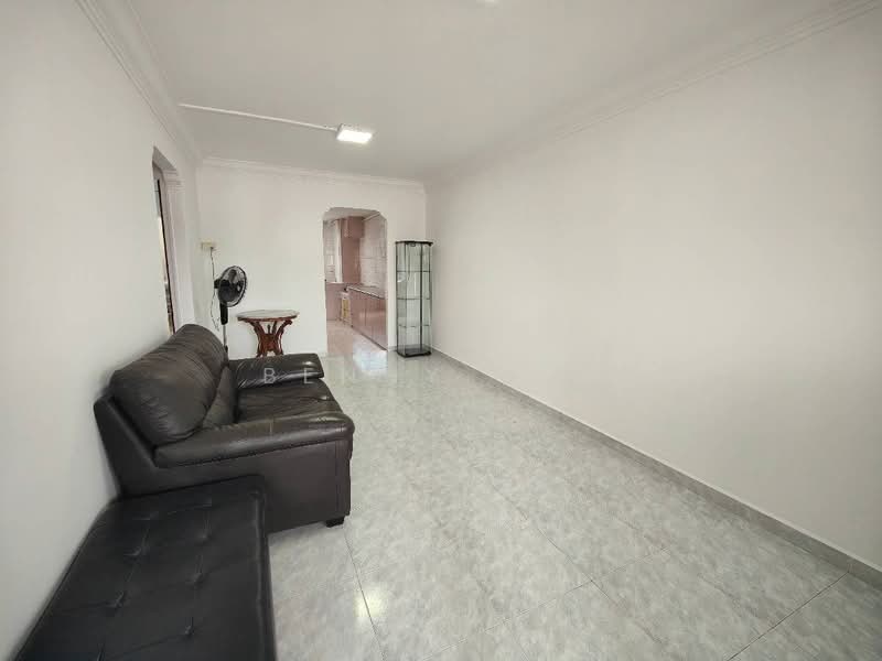 423 Bukit Batok West Avenue 2, 423 Bukit Batok West Avenue 2, 2 Bedrooms, 732 sqft, HDB Flat For Sale, by Benny Tay, 500207326 - PropertyGuru.com.sg