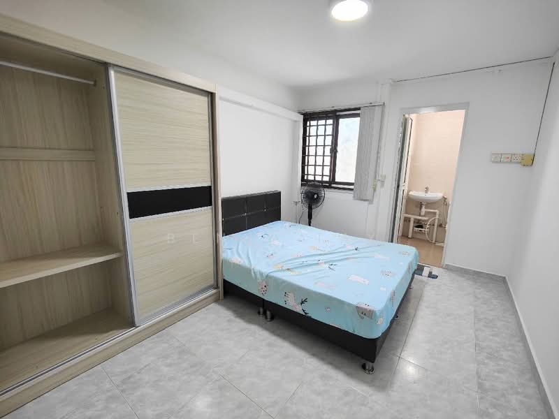 423 Bukit Batok West Avenue 2, 423 Bukit Batok West Avenue 2, 2 Bedrooms, 732 sqft, HDB Flat For Sale, by Benny Tay, 500207326 - PropertyGuru.com.sg